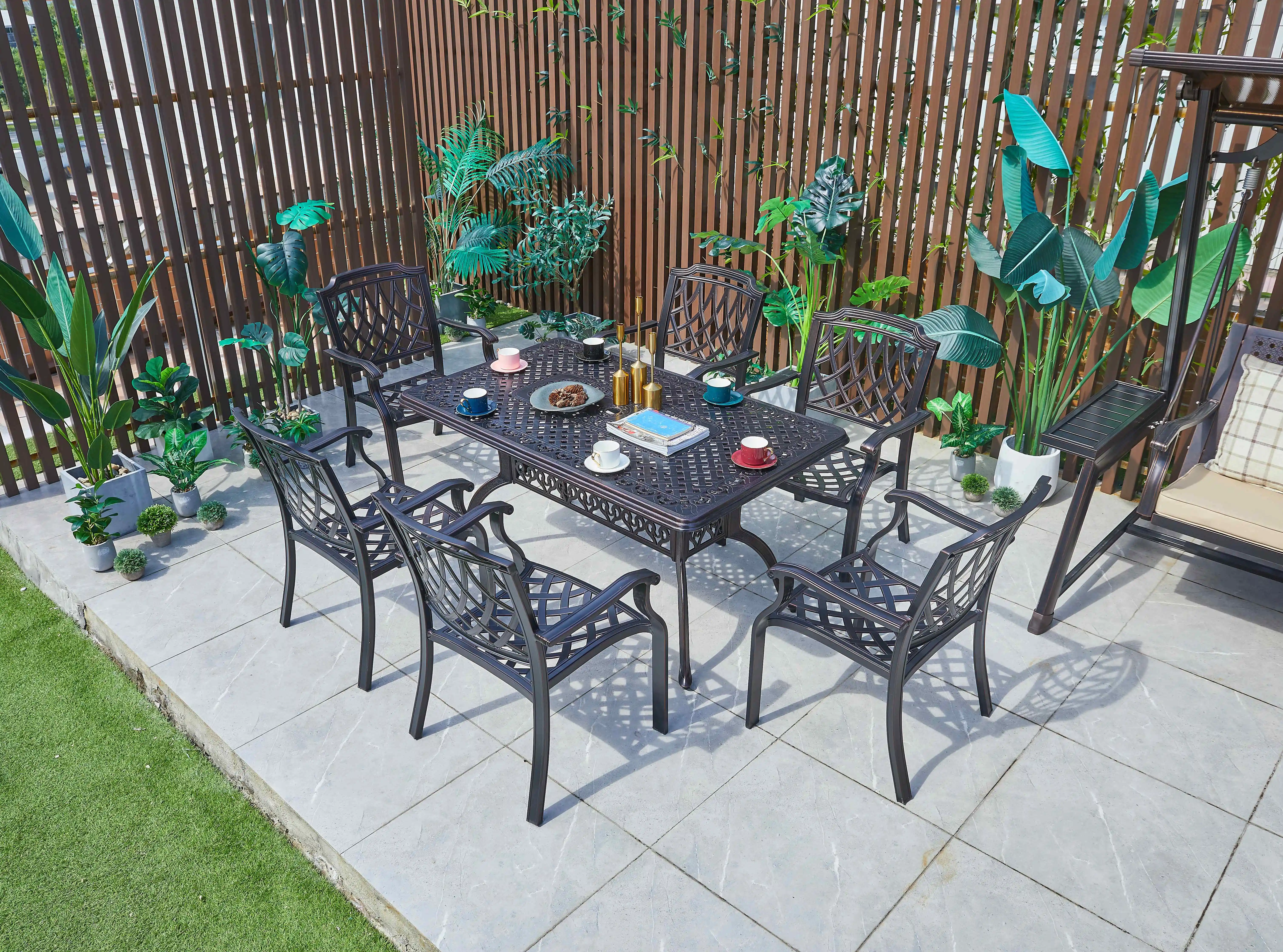 Furniture Bistro Outdoor Waterproof  Patio Garden Chair Tables and Chairs Die-cast Aluminum Terrace Wholesale Luxury Garden Set