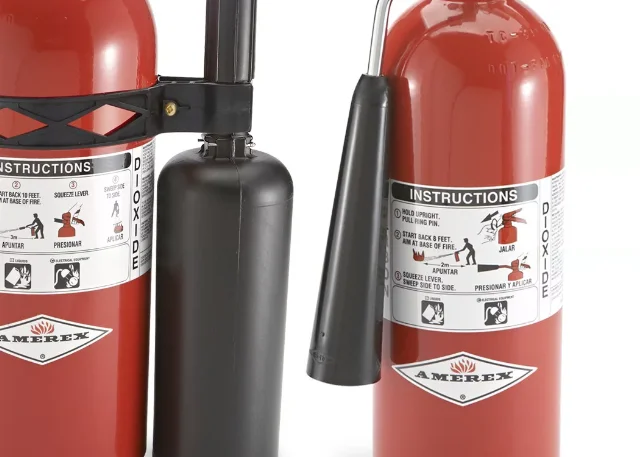 CARBON DIOXIDE EXTINGUISHERS RECHARGEABLE Fire Extinguisher with Hose & Easy Mount Bracket Dry Chemical Rechargeable