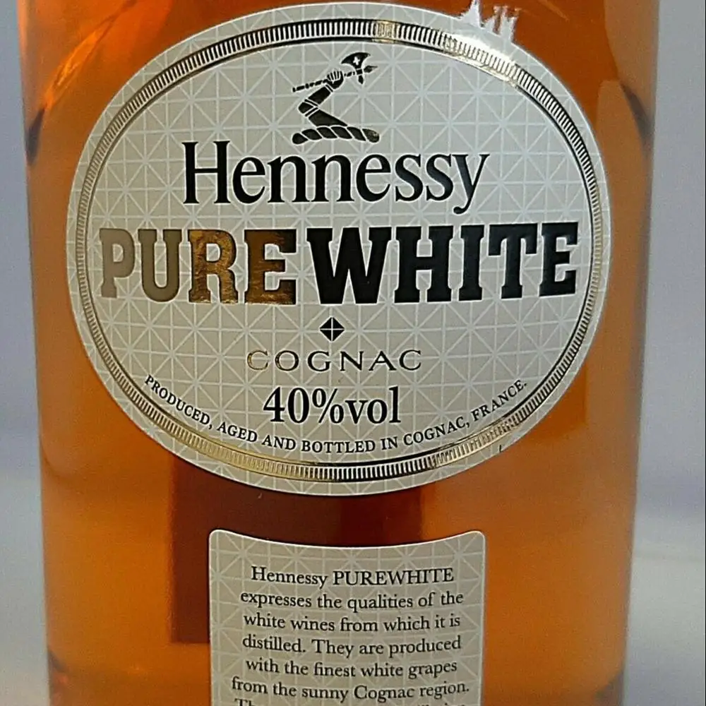 
HENNESSY PURE WHITE COGNAC 0,7 L 