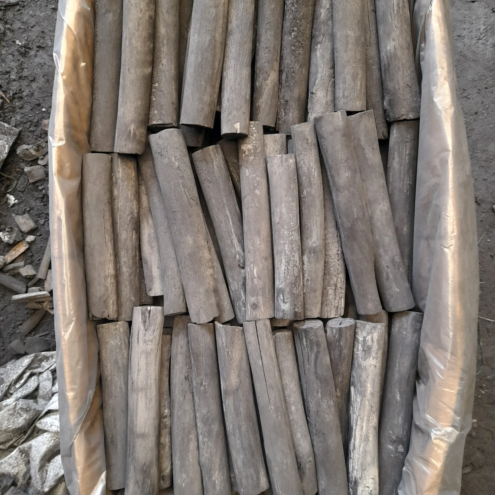 FINEST BINCHOTAN FOR CHARCOAL GRILLS AND CERAMIC KAMADO BBQ