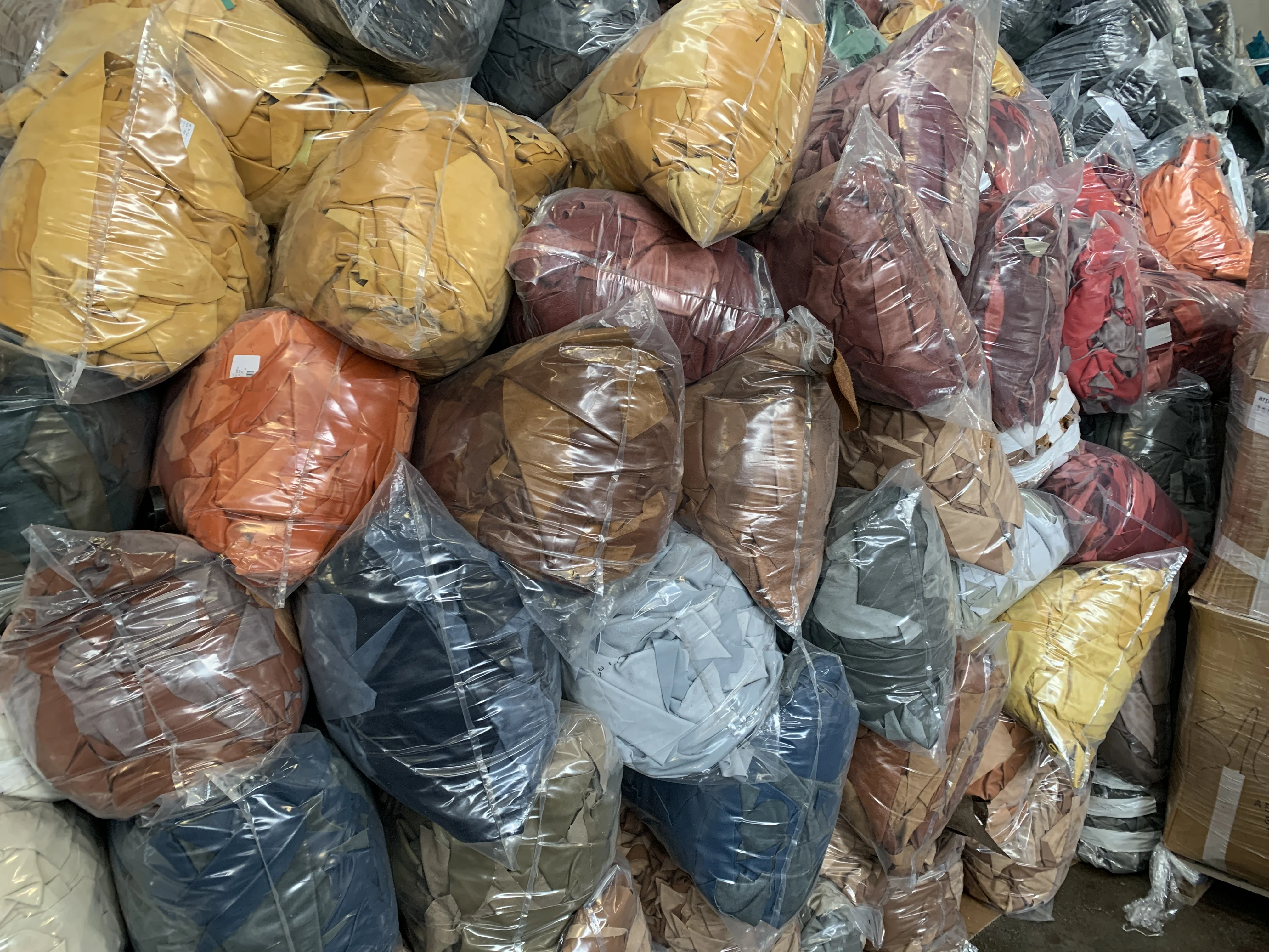 italian leather fashion pieces