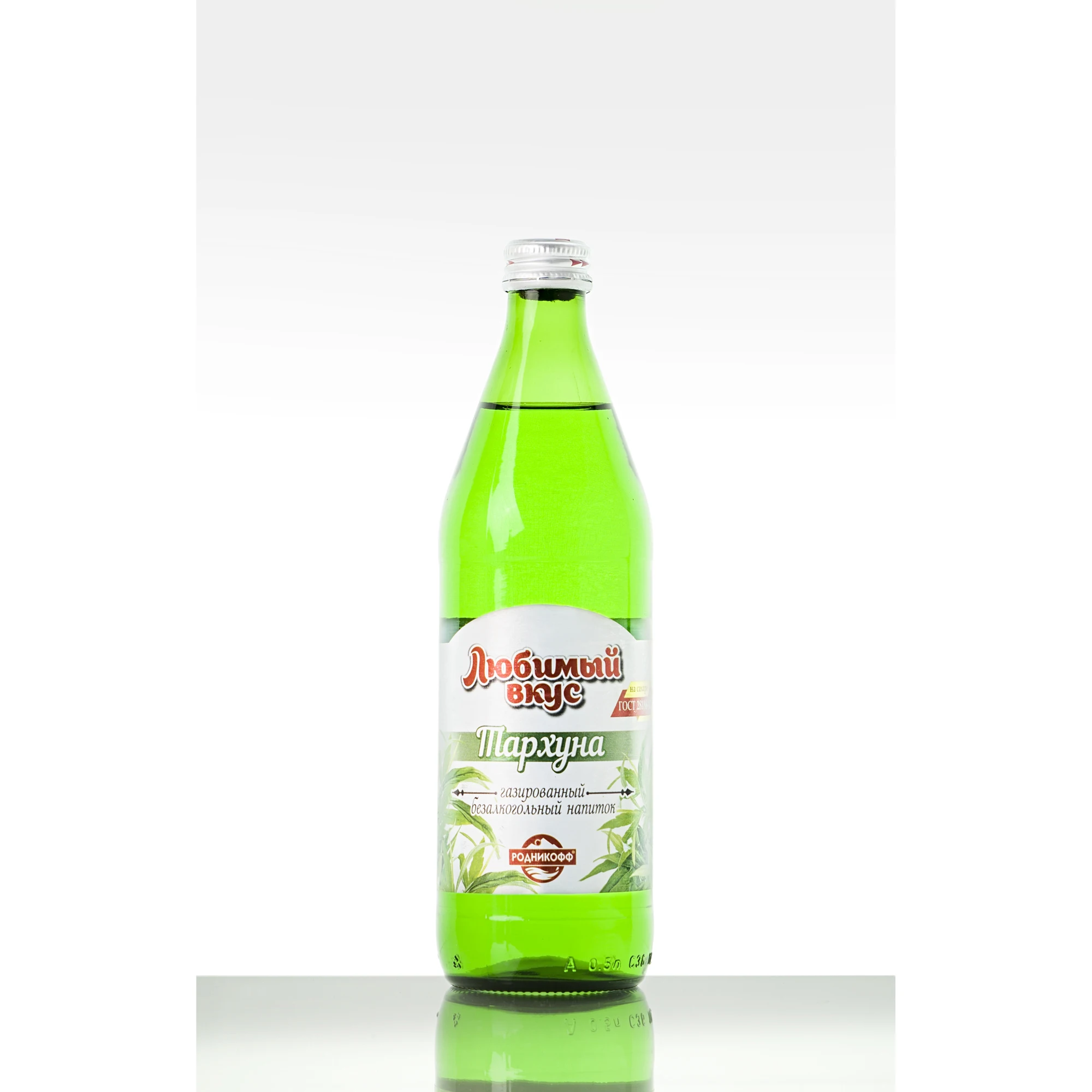 
Premium quality carbonated soft drink tarragon flavor in 500 ml glass bottles, from manufacturer 