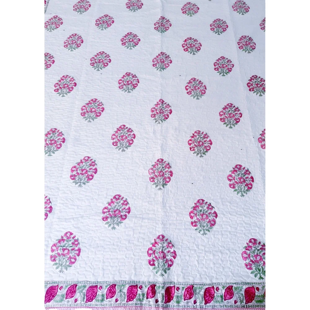 White Cotton Quilt In Twin Queen King Size Machine Quilted Light Weighted Bedspreads Of Pure Cotton For Warmer Winters