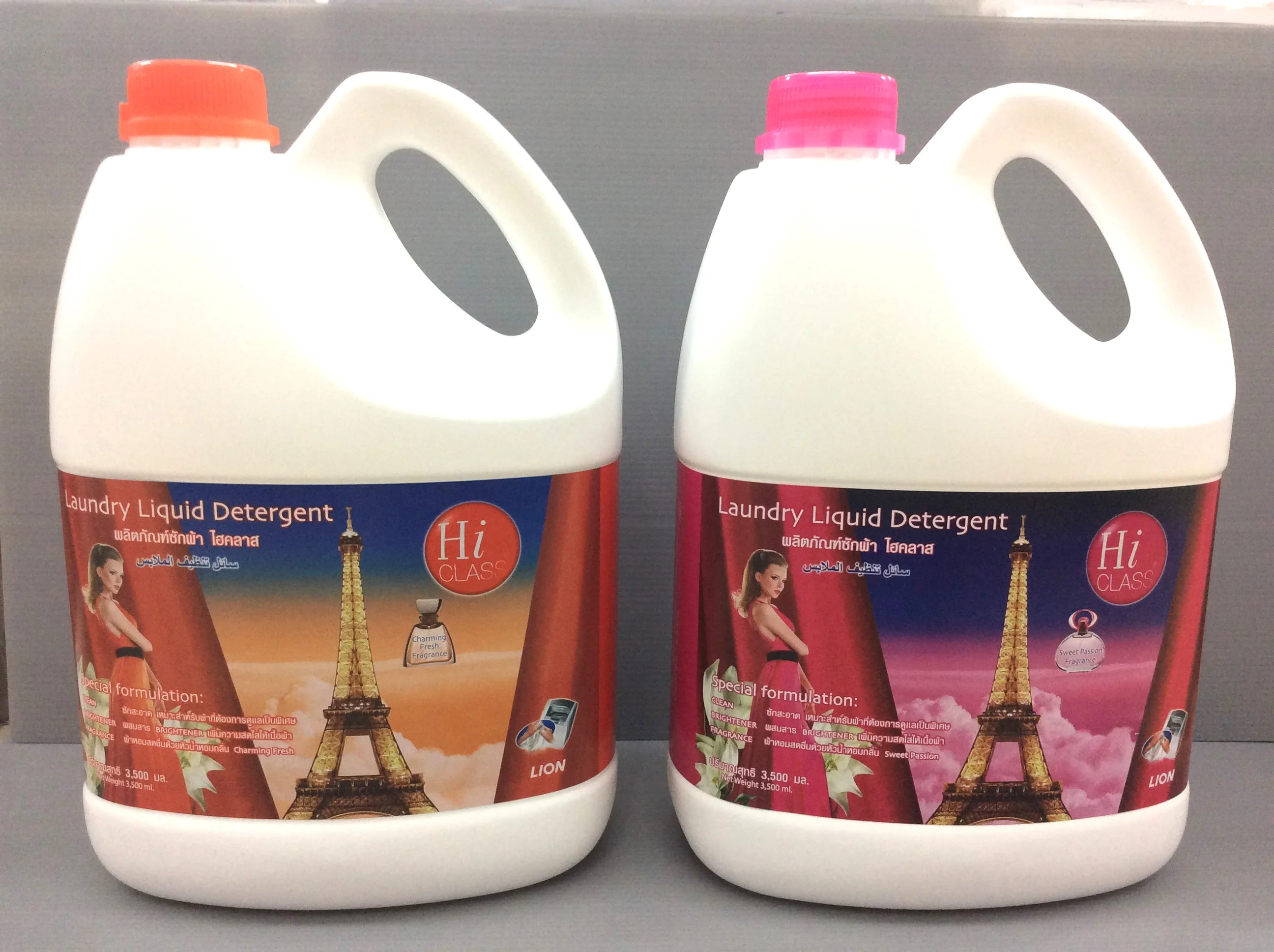 HI CLASS Liquid Detergent Charming Fresh Formula for Fabric/Cloth
