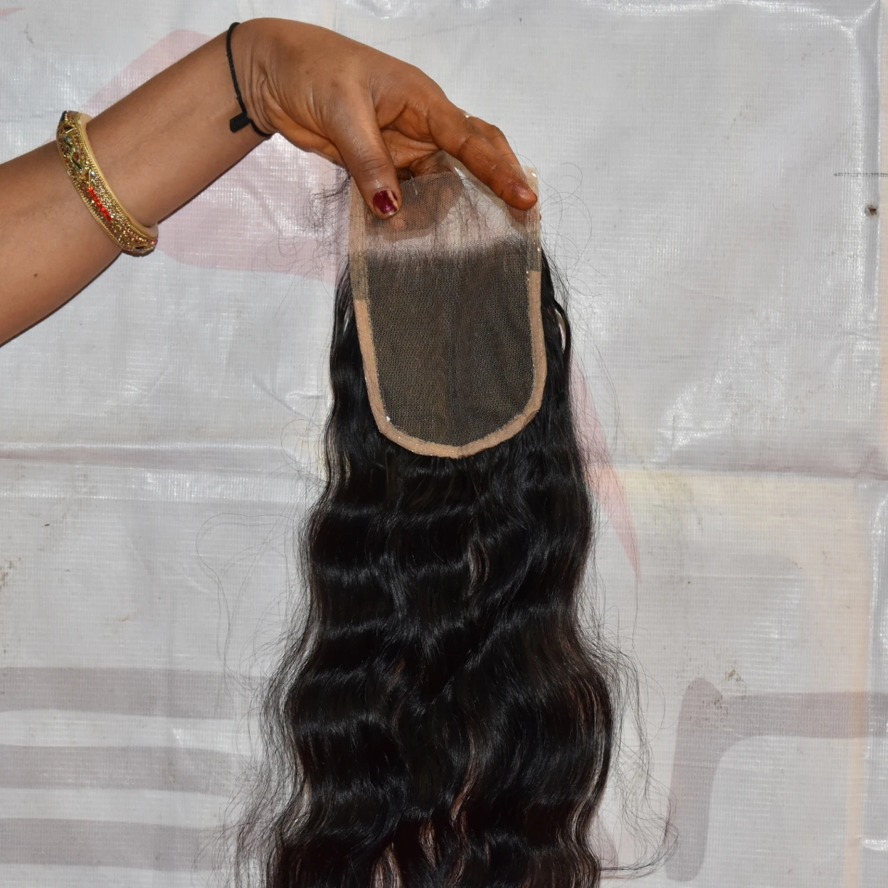 brazilian virgin lace closures wavy human hair Kasana Exports India