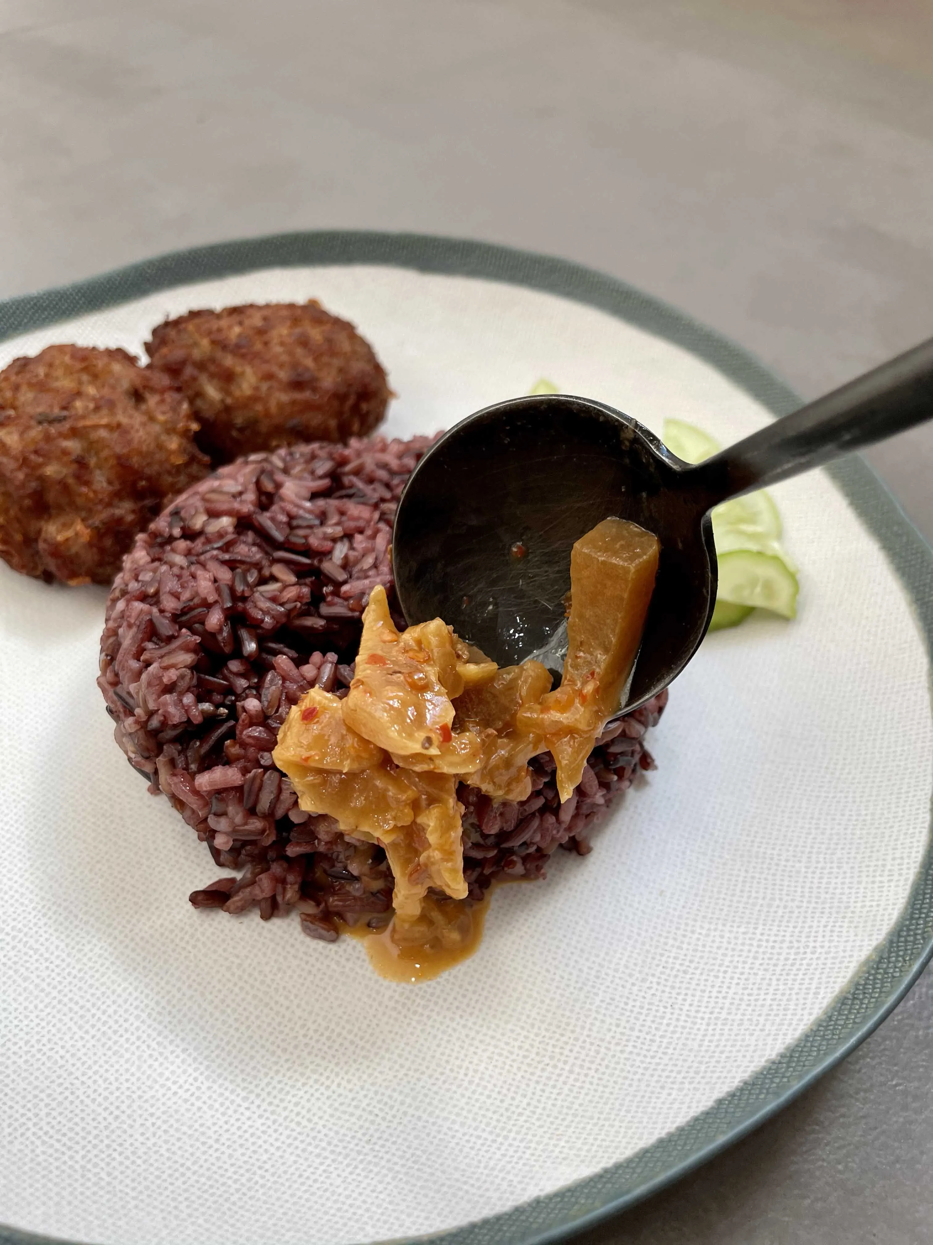  Готов к употреблению: карри из курицы и ананаса «ROSS» можно хранить 1 год при комнатной температуре новая Обычная еда 100% стерилизовано