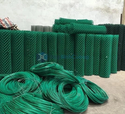  Конкурентоспособная цена проволочная сетка с пластиковым покрытием из Вьетнама