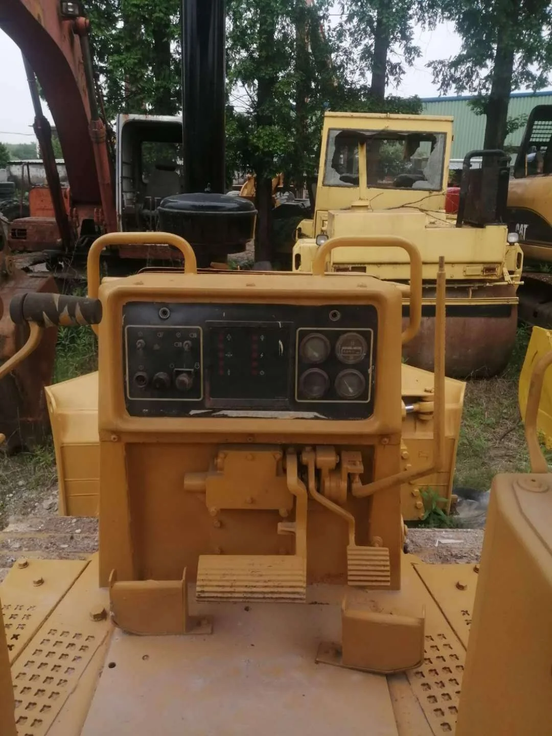 Used cat bulldozer d4h , second hand caterpillar d4 d4d d4h bulldozer hot sale