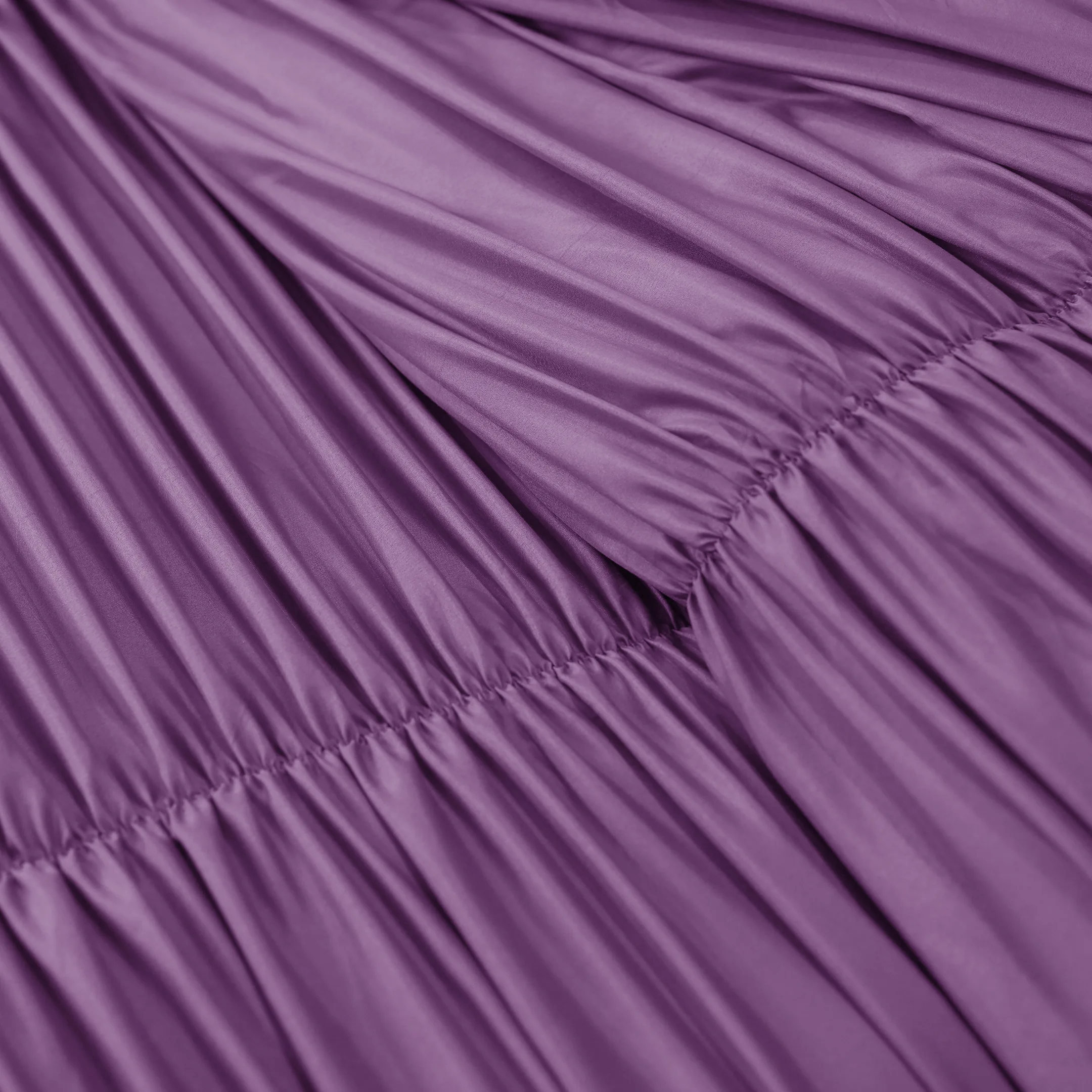 Новый стиль, доступная оптовая продажа, комплект пододеяльников из микрофибры с оборками, индивидуальный OEM ODM однотонный сиреневый цвет