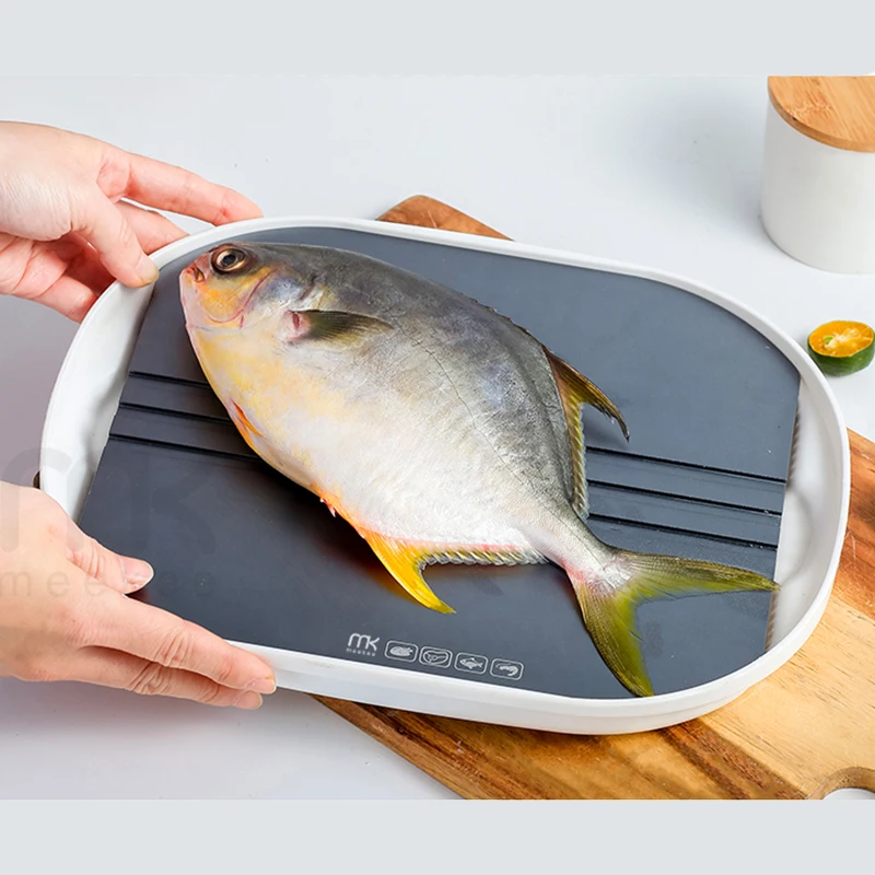 Oxygen ions releasing fast household thawing plate defrosting tray