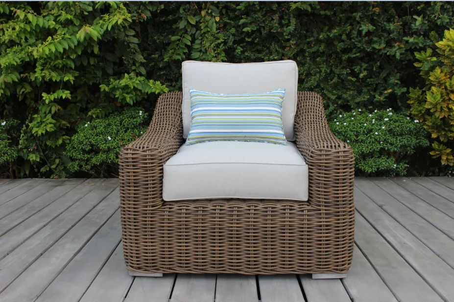 Hot best selling Outdoor Sofa Set - Round HDPE Wicker, Alu Frame, Acacia Wooden Legs From Vietnam