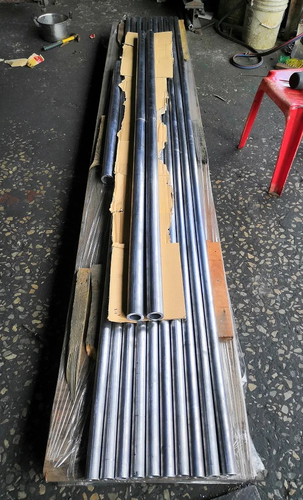  Свинцовые трубы для химического или парового процесса от Selayang Metal Industries Sdn. Bhd. Малайзия