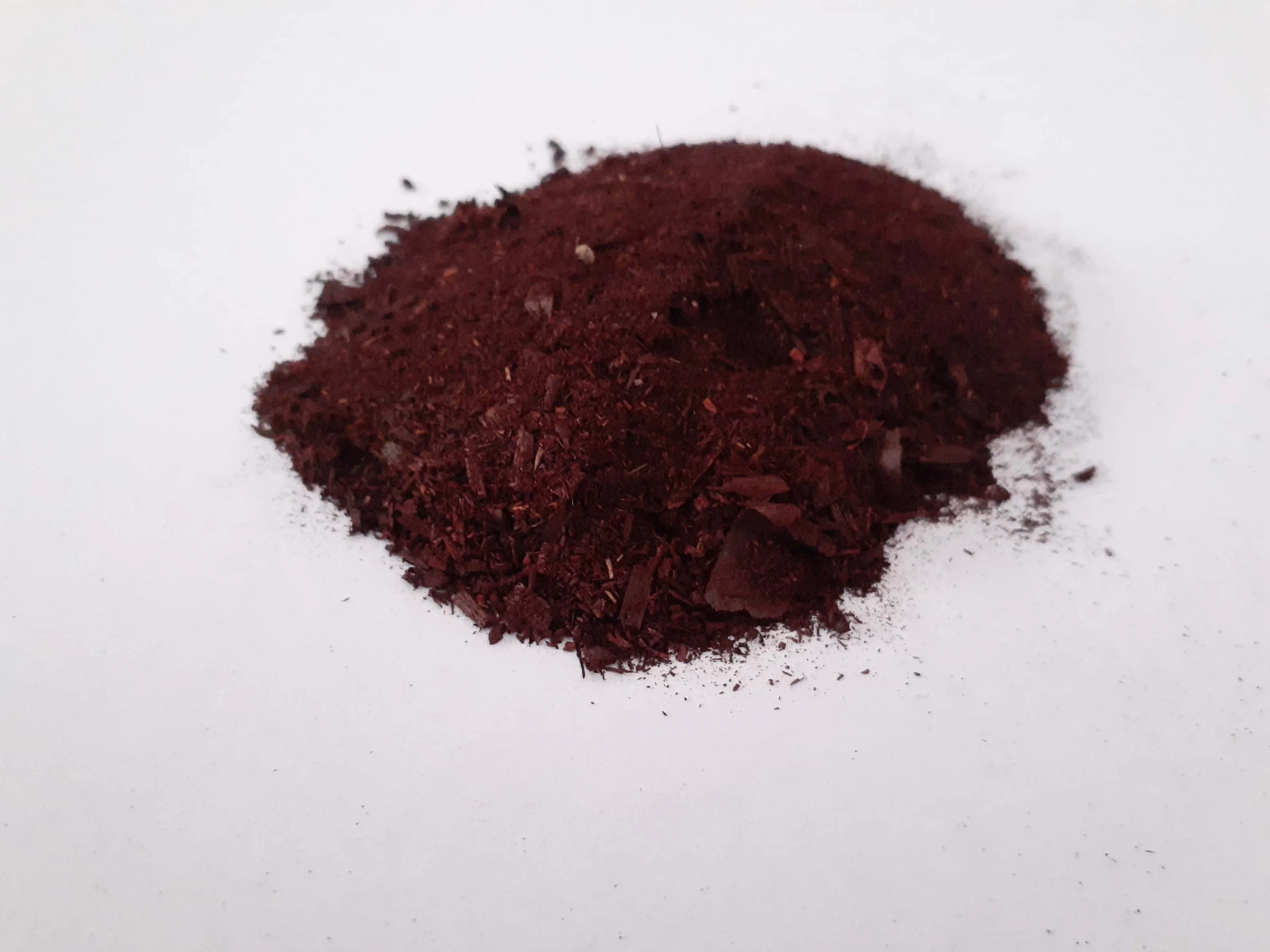 Top Grade Nature pure Red sandalwood powder Sandalwood Bark- Chandan Bark (White)