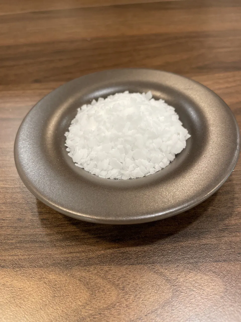 High quality Cosmetic grade Lauric Acid powder and Dodecanoic Acid PALMERA