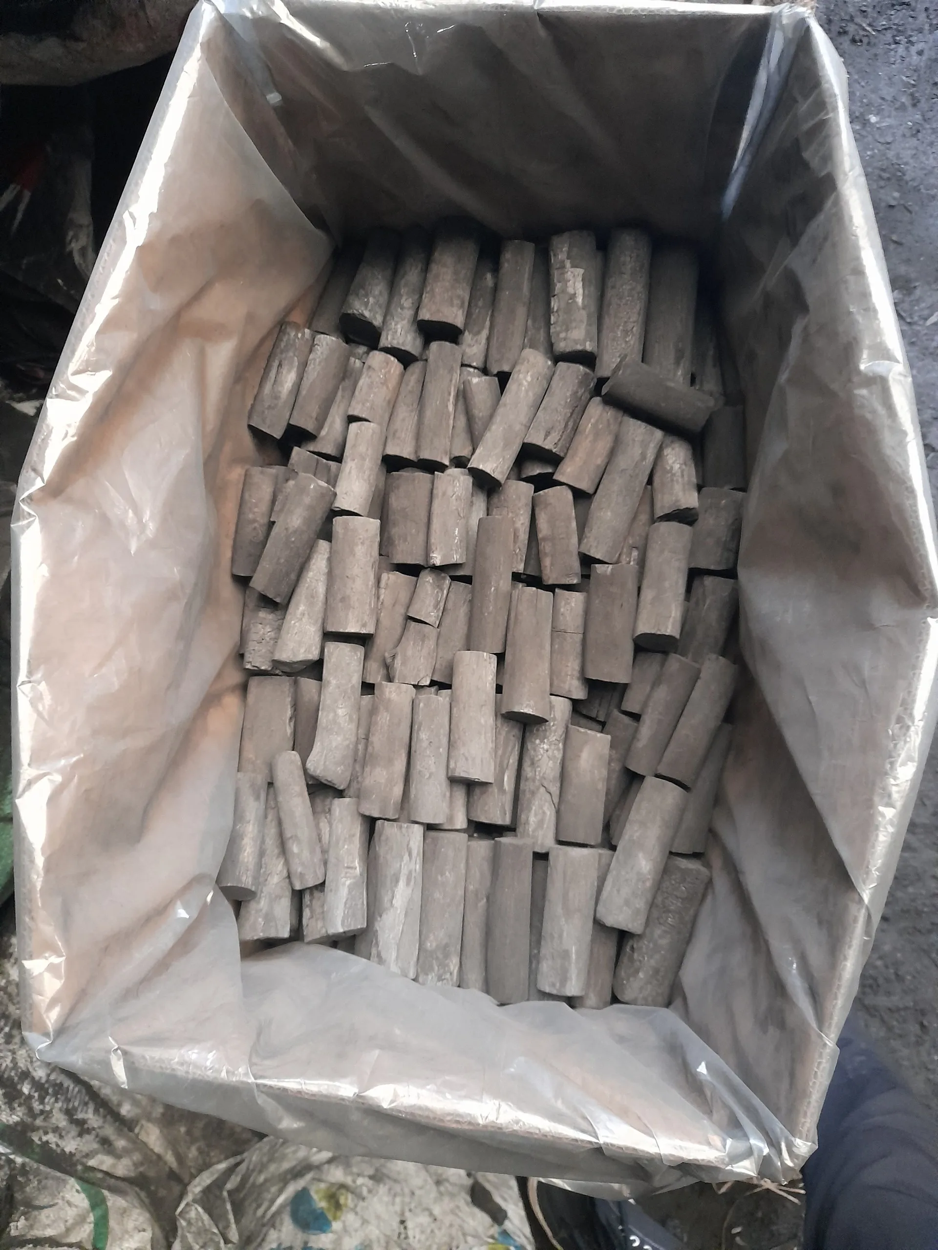 6 Hour Burning Time High Quality Low Ash On Food White Charcoal Made By Minh Nao