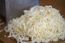 Premium quality Egyptian Shredded Mozzarella Cheese for Pizza