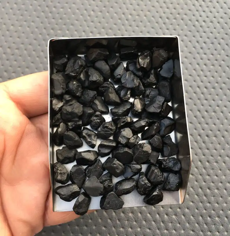 Genuine 25 Pieces Natural Black Spinel Rough Untreated Awesome Quality Handcut Loose Gemstone Making Jewelry