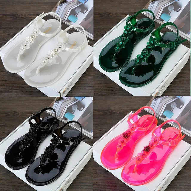 New Arrival Fancy T-strap Women Summer Beach Fashion Sandals Lady Shoes Flats