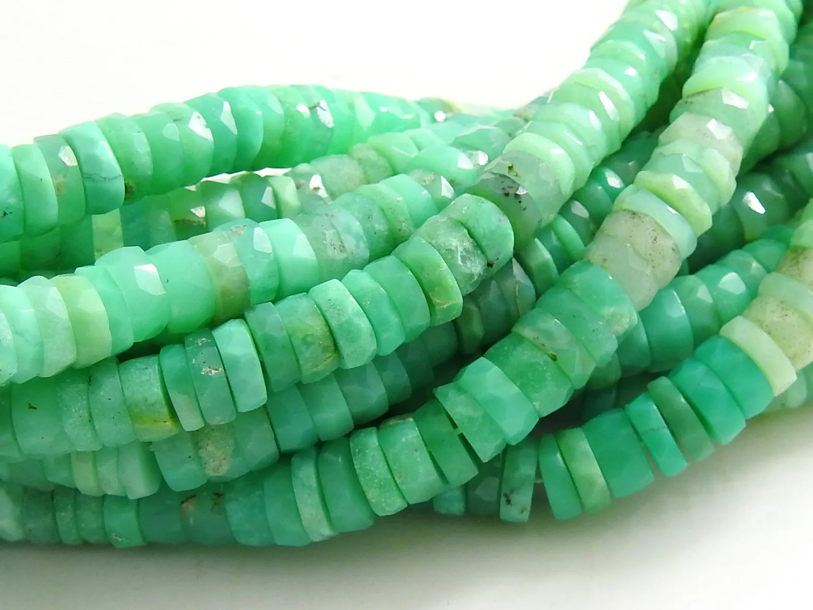 Chrysoprase Faceted Tyre Button Coin Wheel Shape Loose Bead Shaded Wholesaler Supplies 8Inch Strand 7MM Approx 100%Natural