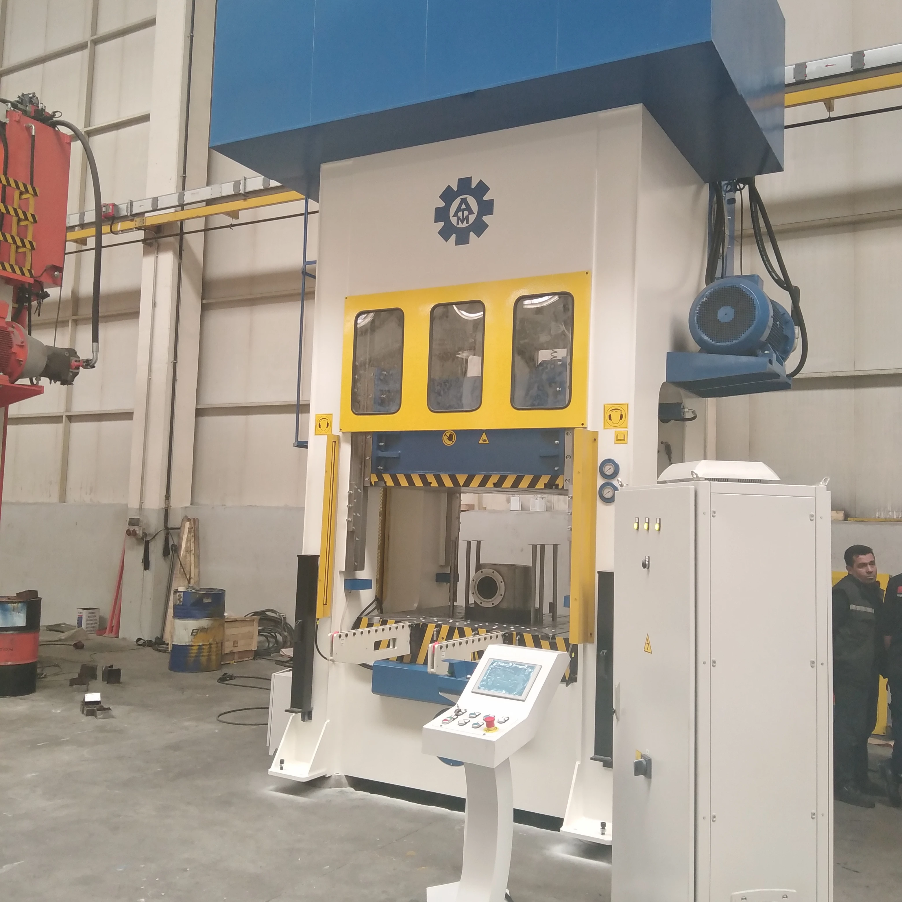 DDP850 Hydraulic Deep Drawing Press With Double Effect For Specific Purpose 1000-15000 kN