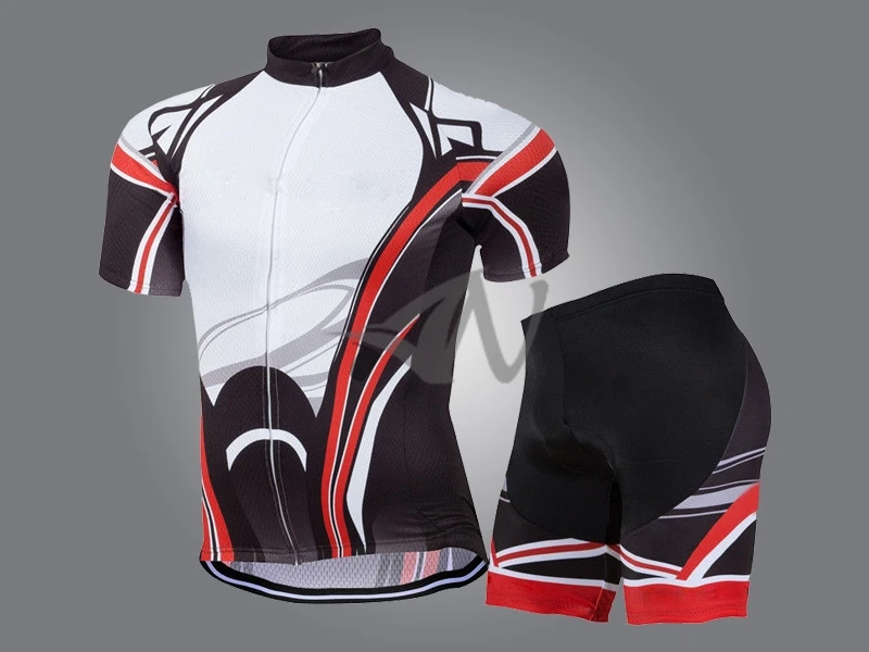 
Cycling Uniform cycling wear 