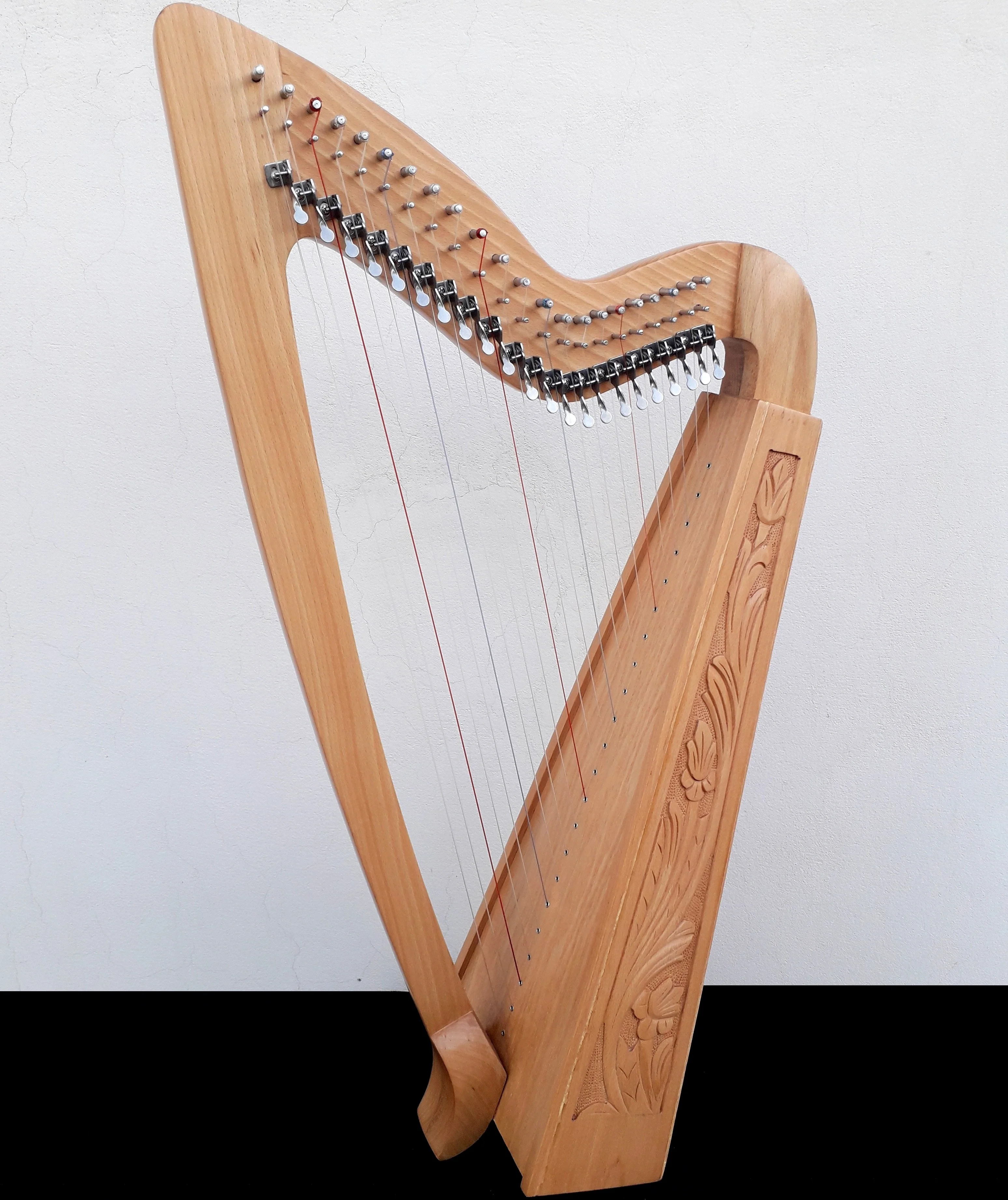 
Limerick H10L | 22 Strings Ash wood Celtic Irish Harp Semi Tone Levers, Tuning Key, Spare strings, Carry bag & Book | Gevon 