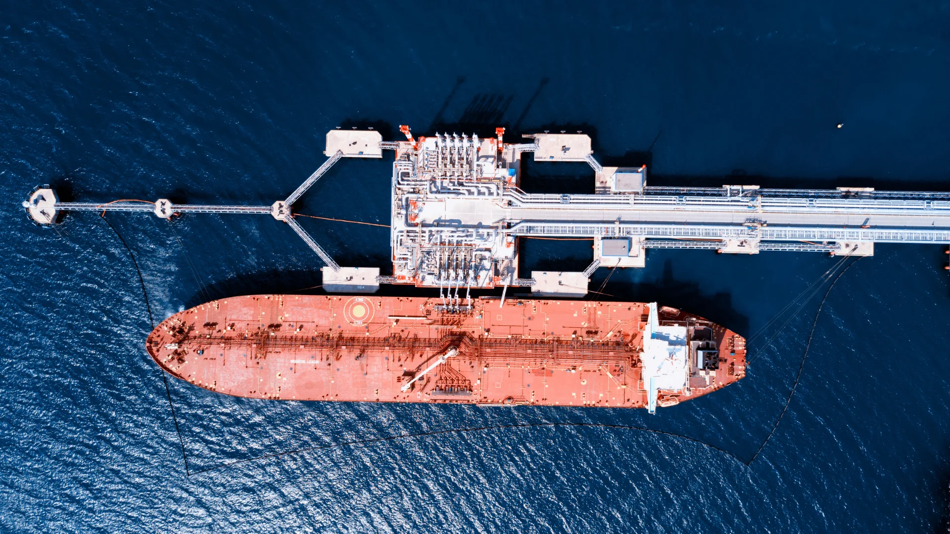 
Malaysia L 0.5 ASTM Color High Quality 390 microns Ferries Boats Barges VESSEL Marine Gas Oil (MGO) 