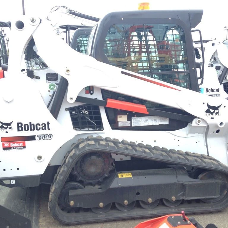 USED  T590  BOB CAT / Cat 246 skid steer loader for sale