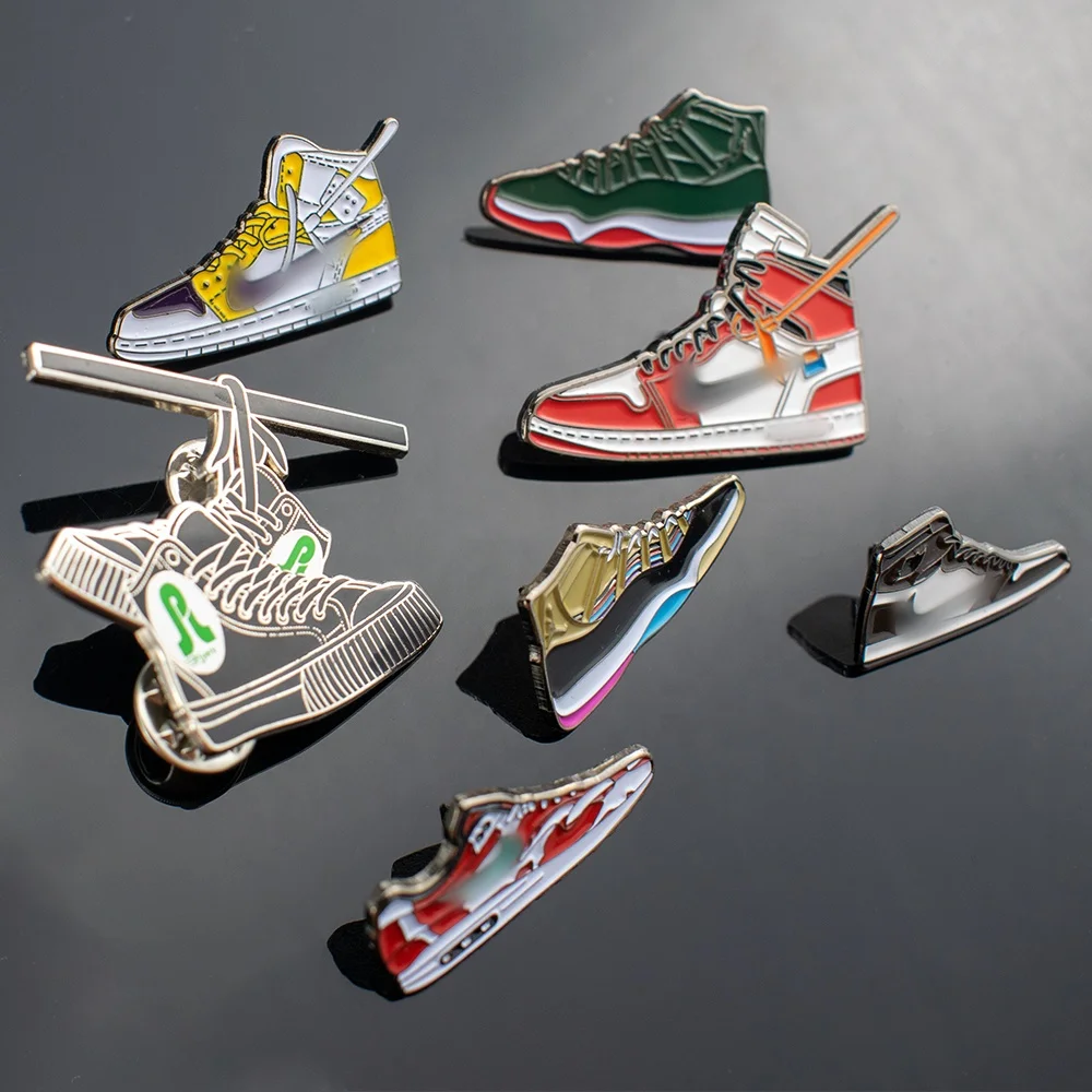 New Shoes Metal Lapel Pin Badge Fashion Clothes Brooch School Bag Collar Accessories Butterfly Hat Badge