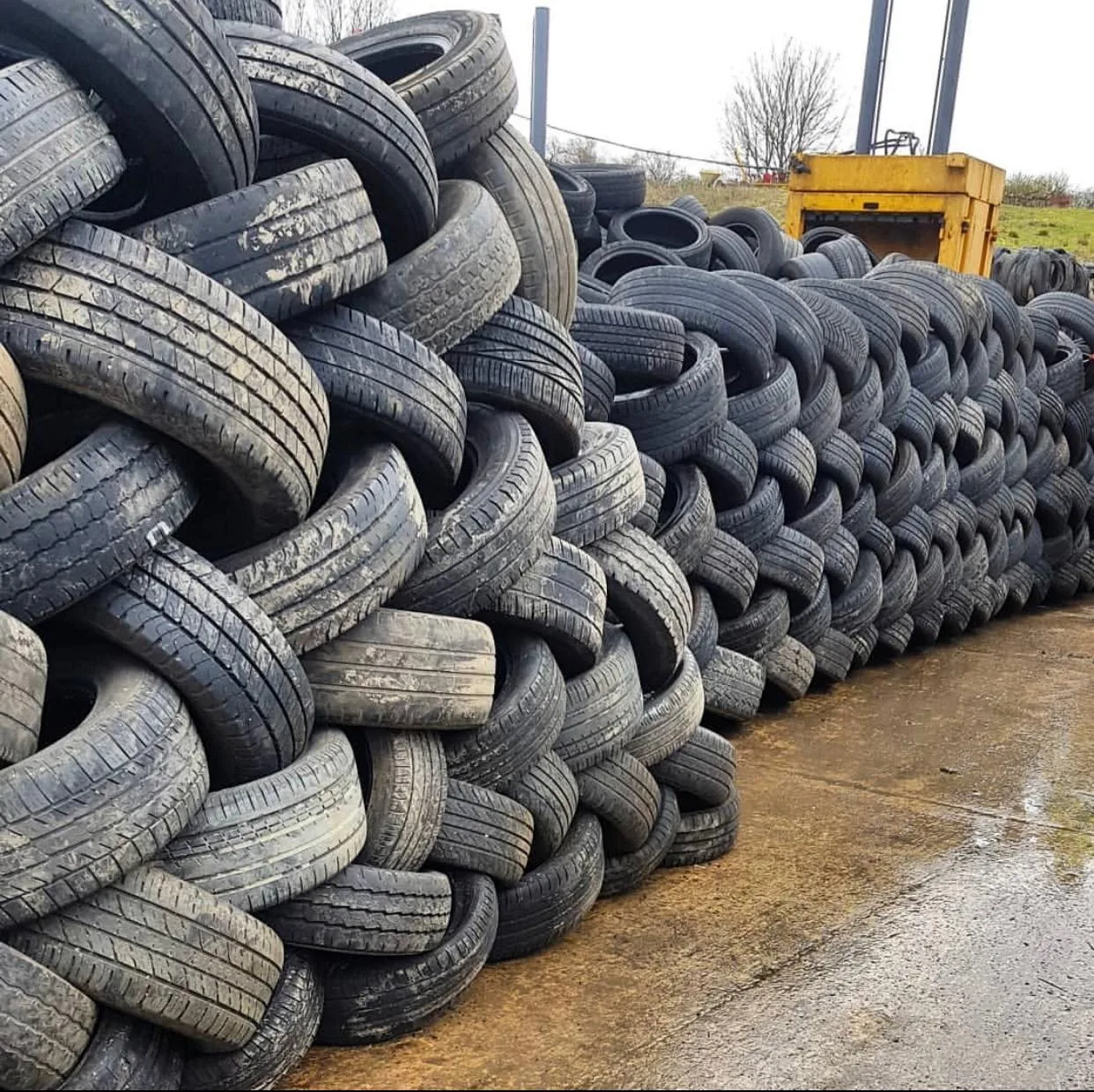 Used Tires Shredded or Bales/ Scrap Used Tires new stock