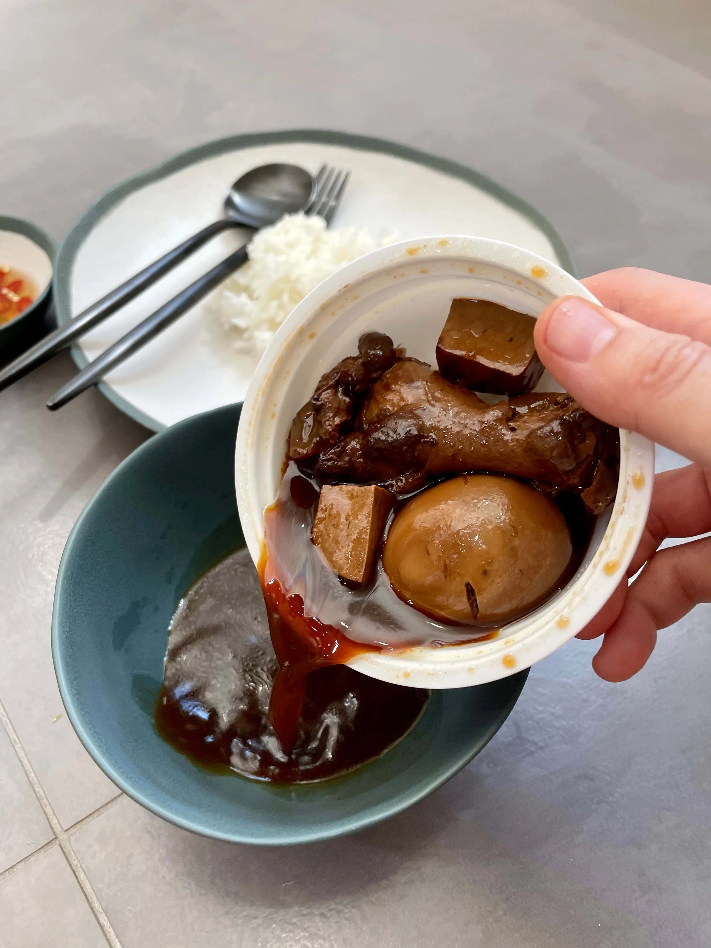 
ROSS - Ready to Eat : Chicken Pa-Lo / can be kept 1 year at room temperature / new normal food, / 100% sterilized 