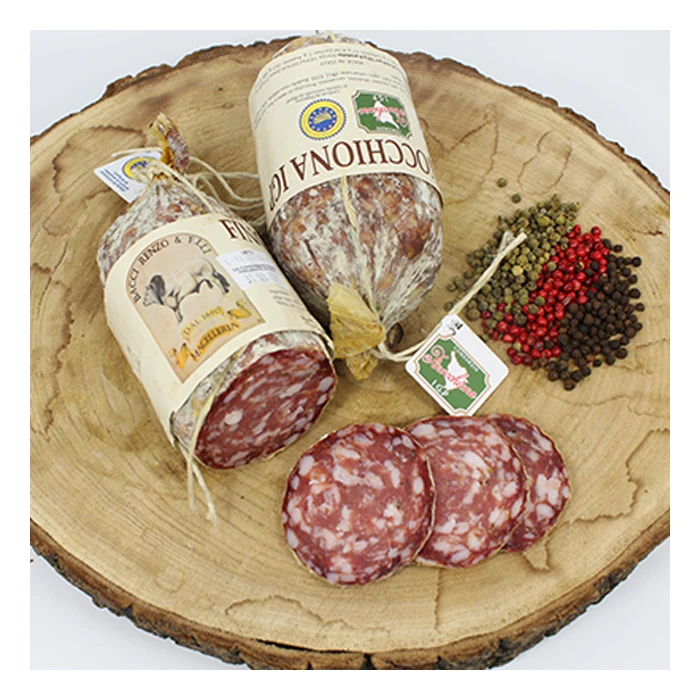 Еда и напитки, маклеерия Бакки, типика, Тоскана, финджогона, ПГИ, свиное мясо, салями с семян фенхеля