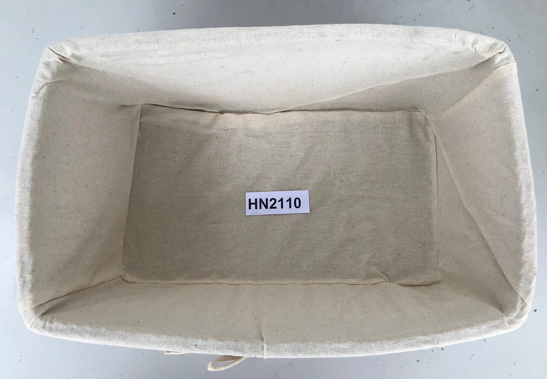  Лучшая цена одежда ручной работы Ротанговые черные темно-коричневые бамбуковые корзины с тканью