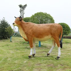 resin crafts from china outdoor custom resin art sculptures Fiberglass cow figurine