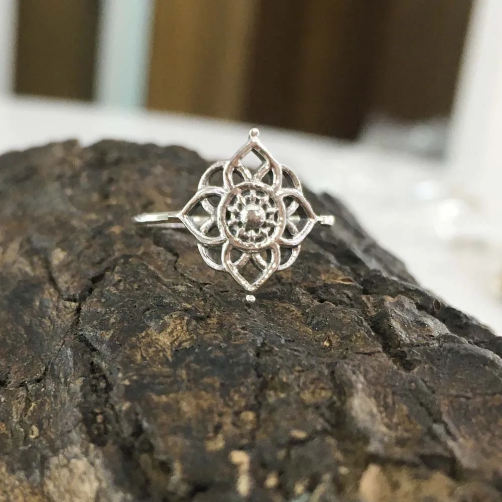 Beautiful Unique Style Pure 925 Sterling Silver High Quality Handmade Plain Unique Ring