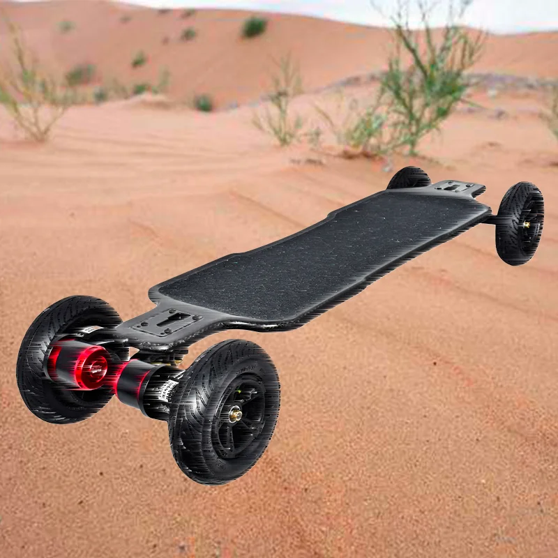 High End Carbon Fiber Electric Skateboard with Big Wheel and Street Wheel Suitable for Professional Rider