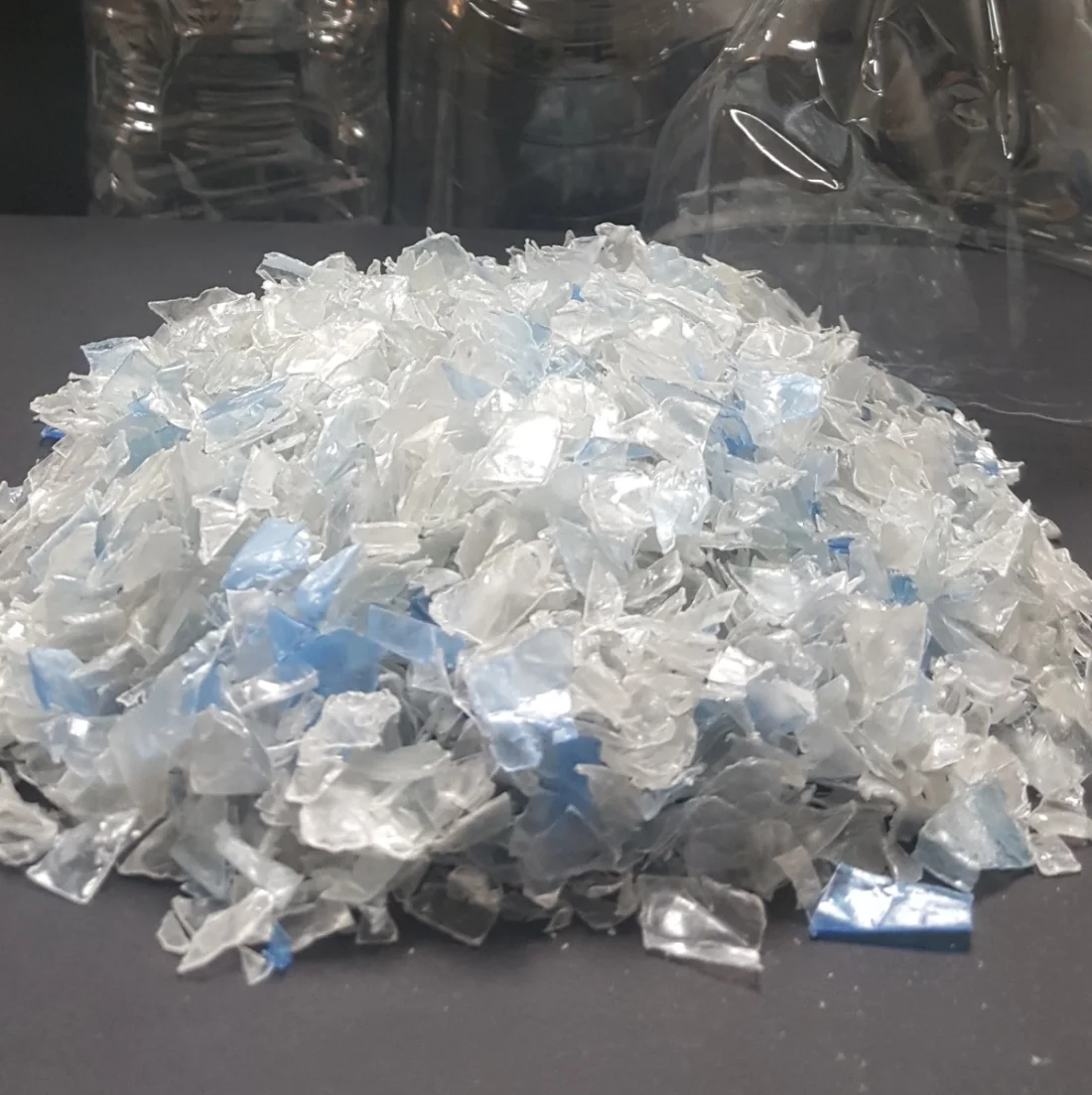 
Plastic Raw Material PET Flakes Recycled Polyethylene Terephthalate for Textile, Thermoforming Sheet 