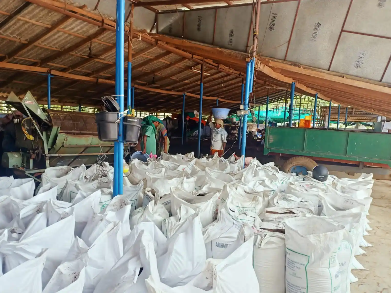 Vermicompost Fertilizer is excreta of earthworms and other bio-organic materials humus and nutrients developed from process