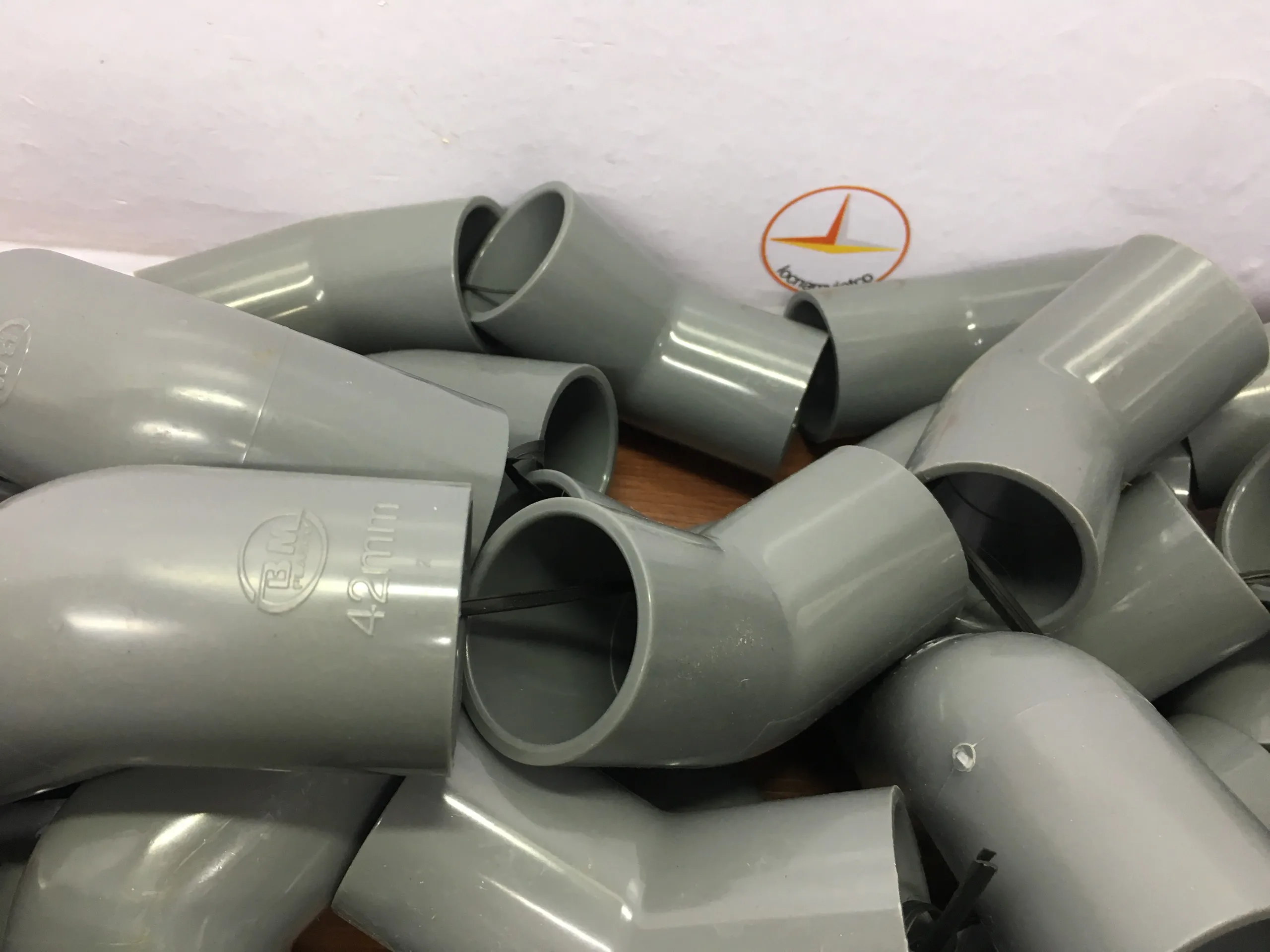 
45 o elbow PVC plastic fitting BM (1/2