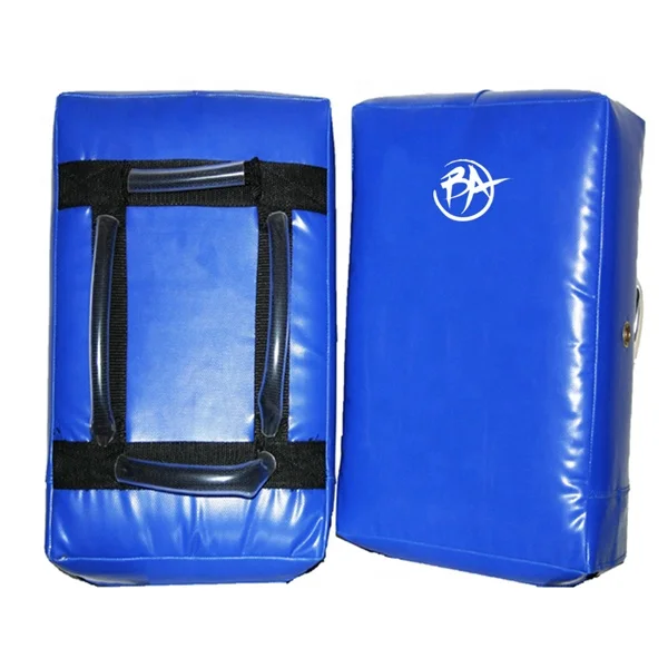 
Kick Boxing Strike Curved Arm Pad MMA Focus Muay Thai Punch Shield Mitt kicking shield 