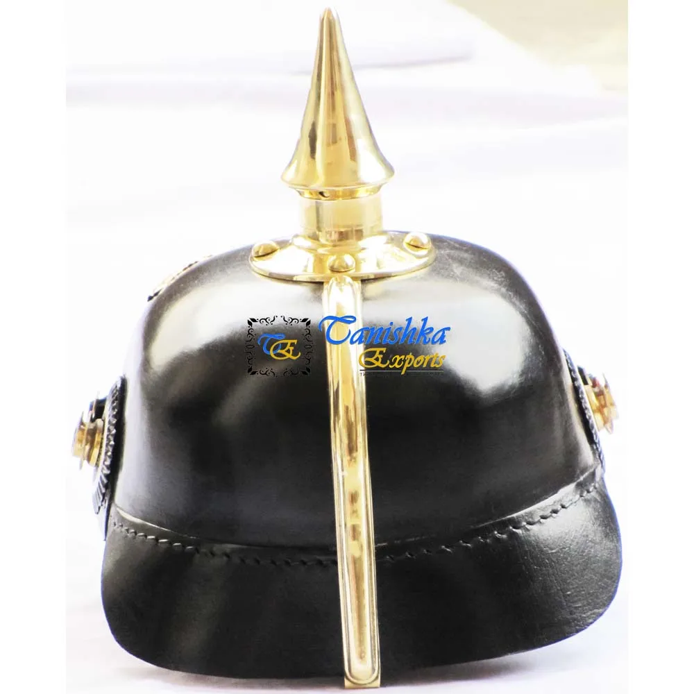  Кожаный шлем Pickelhaube с знаком орла