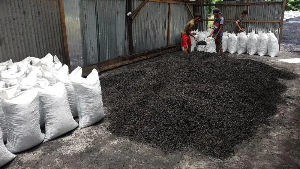
YT&T Natural Coconut Shell Charcoal in Bulk for Shisha 