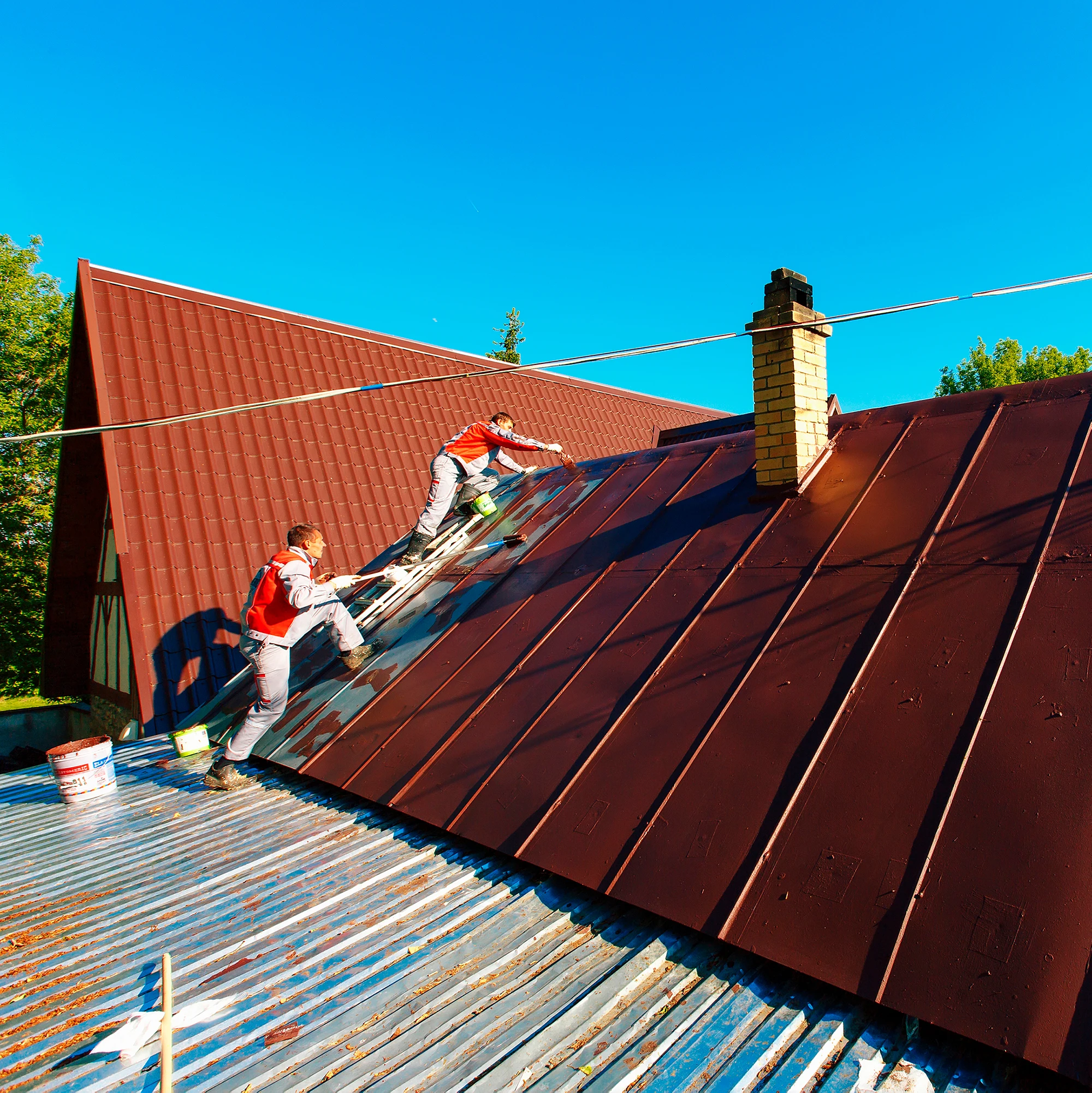 Elastomeric 911 ( 6 kg ) waterproofing of metal roofs with full painting RAL 8004