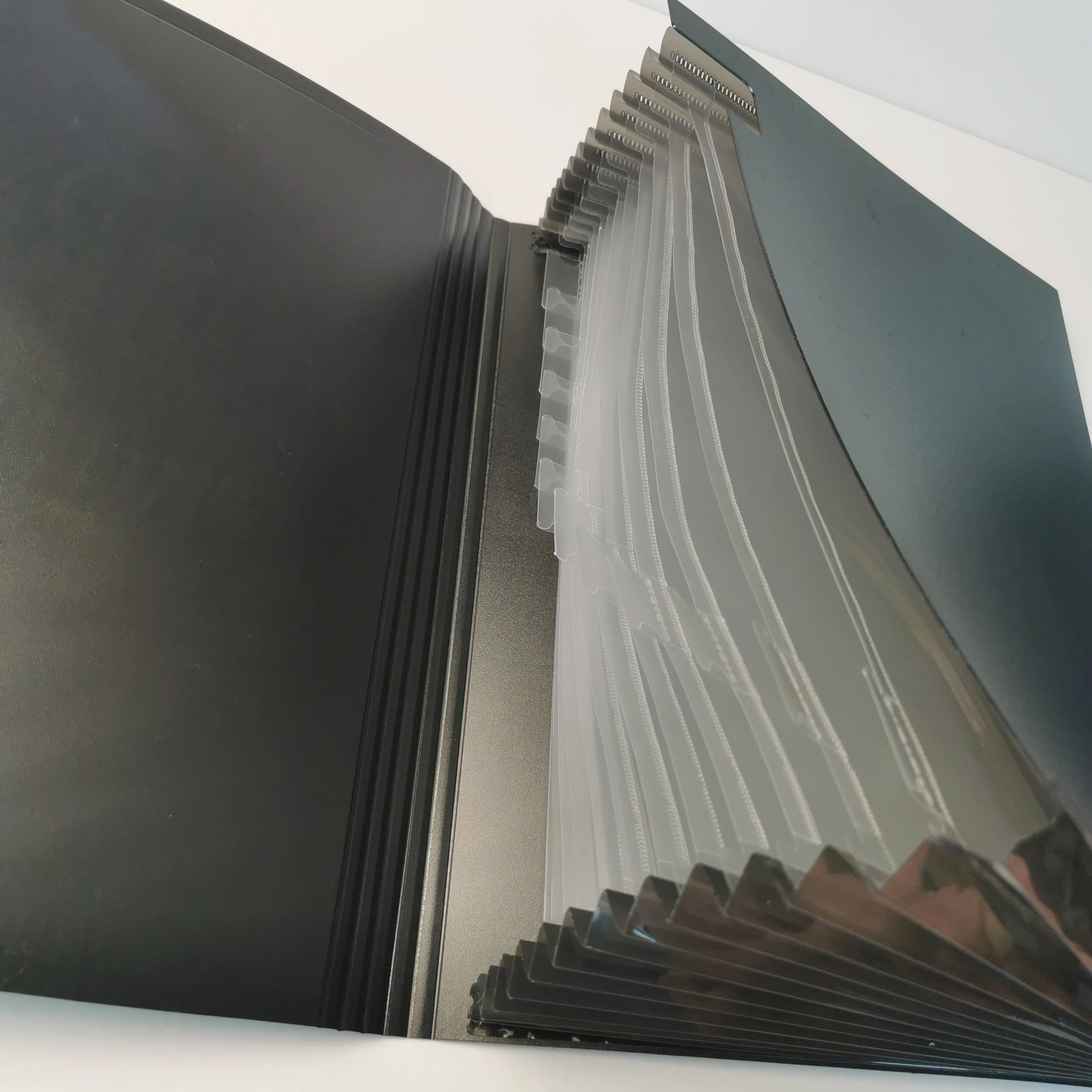 Hot sale  OEM Elastic holder document folder file bag 12 divider pockets expanding file folder 13 pockets expanding file