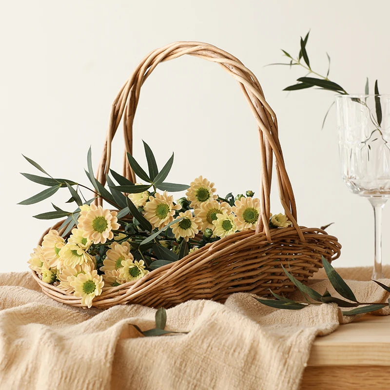 Flower basket straw weaving rattan wicker flower basket pastoral hand-woven green radish flower arrangement succulent creative