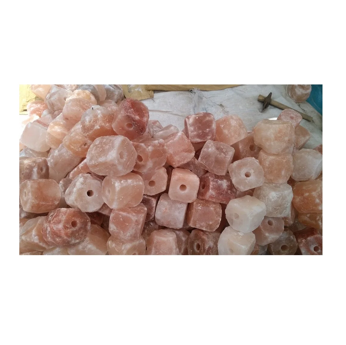 Wholesale Exporter Bulk Stock Of Salt Lick For Animal