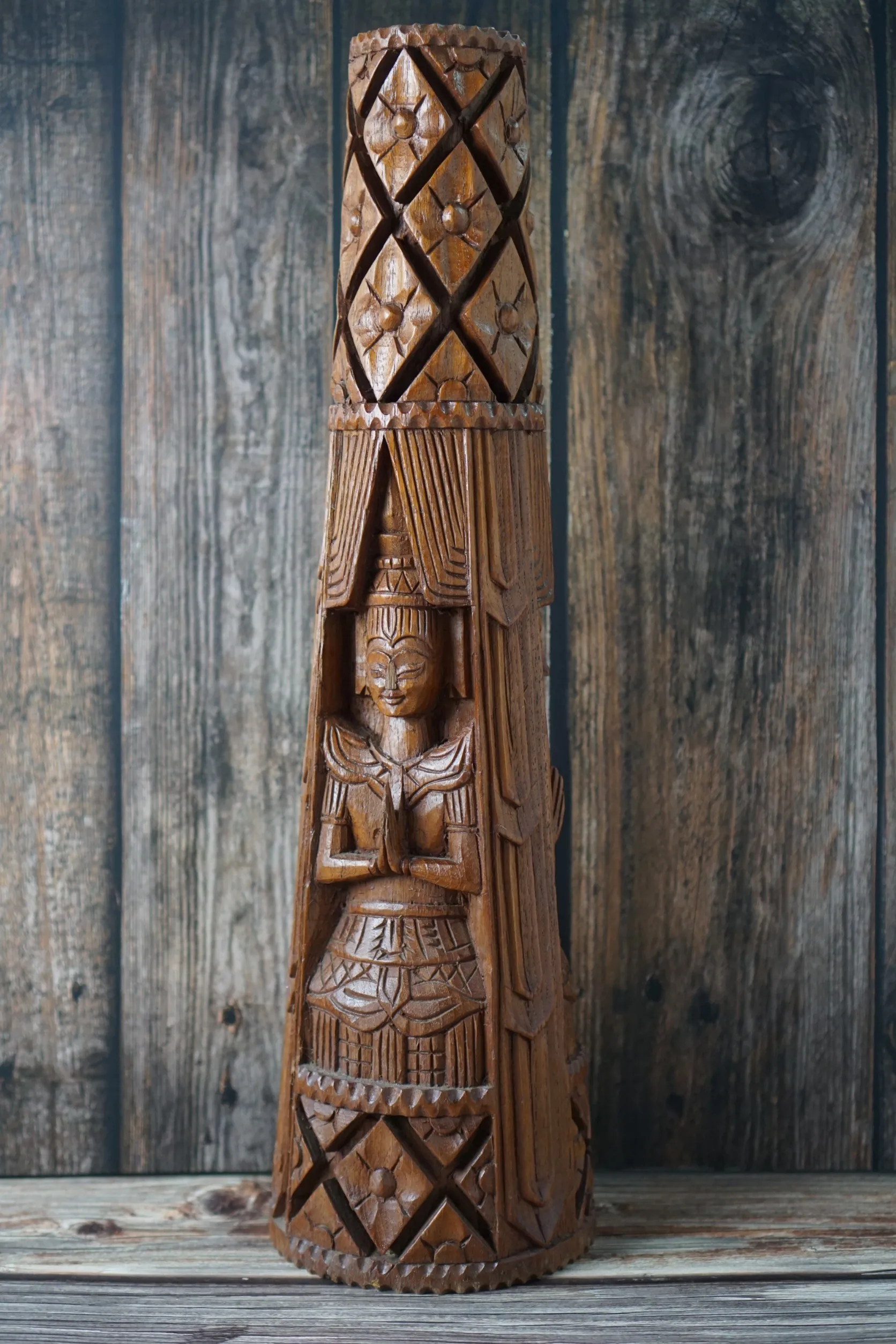 The Premium Product of Thailand Teak Carved Wood Base Lamp Decoration Wood Made in Thailand Popular Souvenir Wooden Tools Type