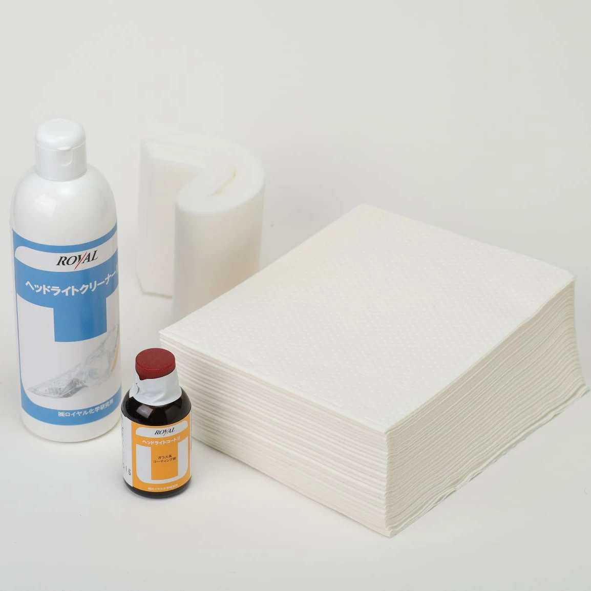 Royal Special Headlight Cleaner and Coating Agent 2