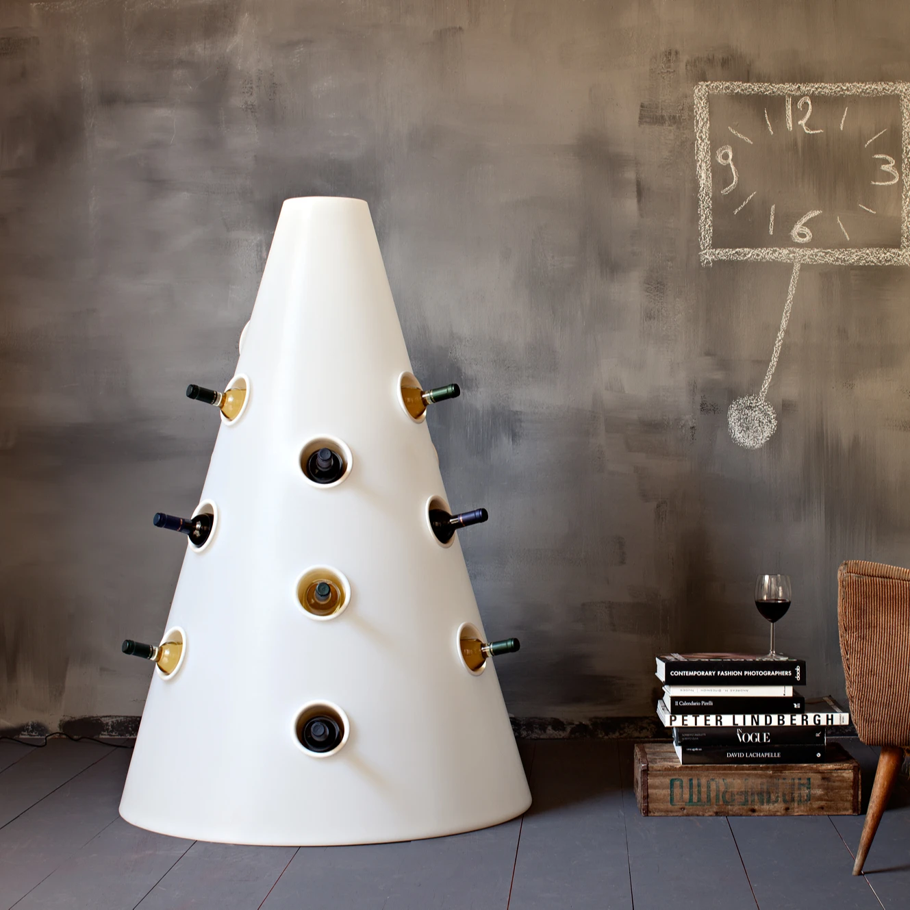 High quality Italian Plastic Wine Display for Bar