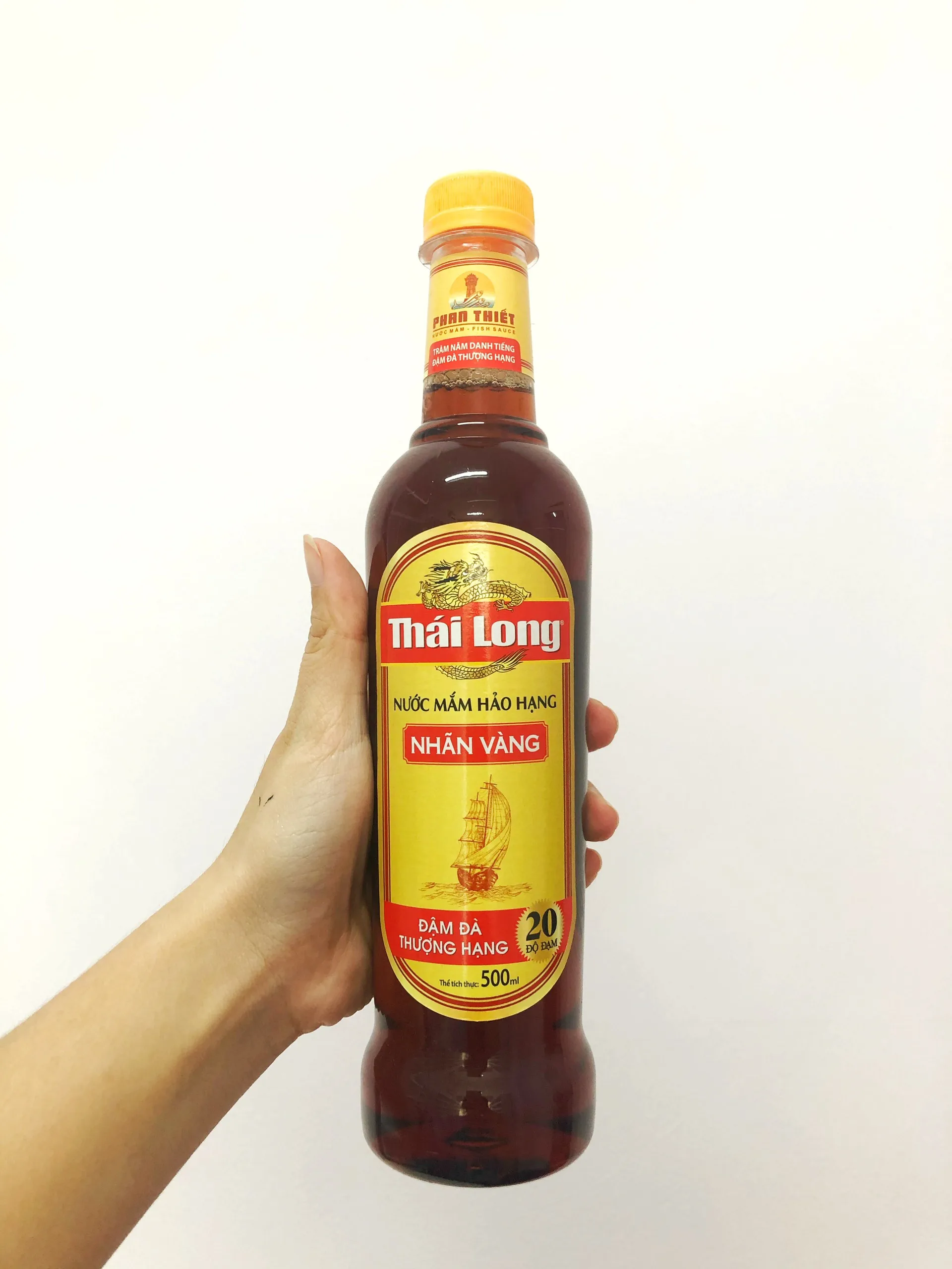Phan Thiet Special Anchovy fish sauce in 500ml bottle made from Vietnam suite to all market in the World